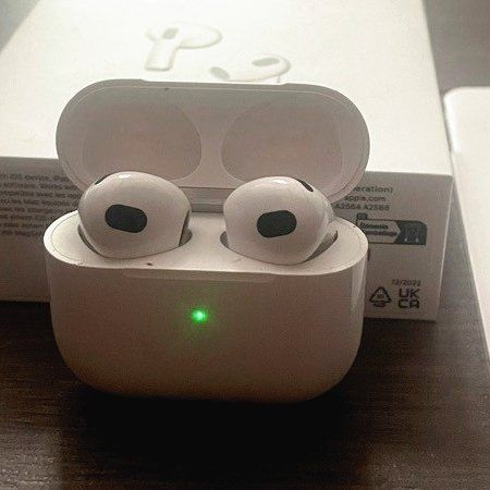 Apple Casques audio: Apple AirPods 3 – D'occasion à Luzern par Bolaf 3