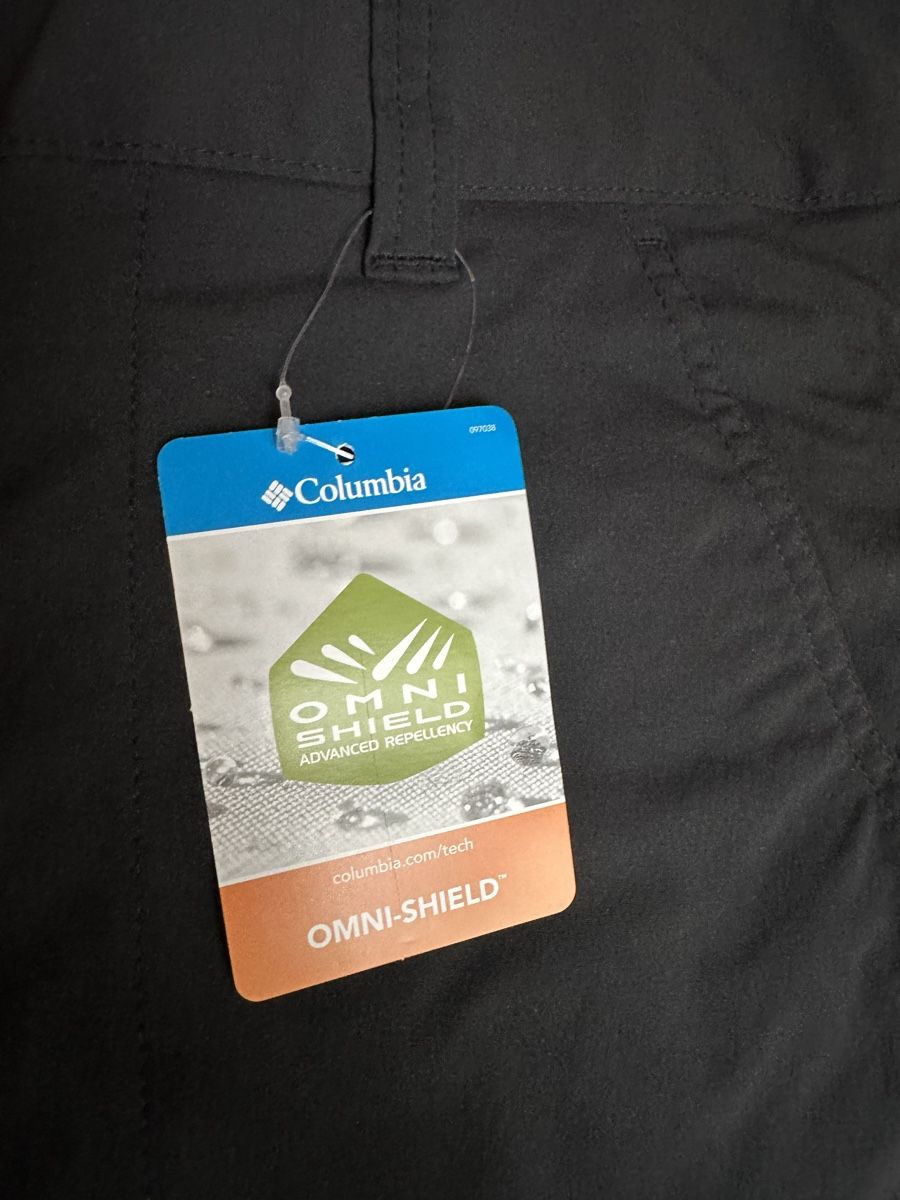 Columbia Pantaloni: Short de sport Columbia – Nuovo e nell'imballaggio originale da Savagnier venduto da Pivovar2 3