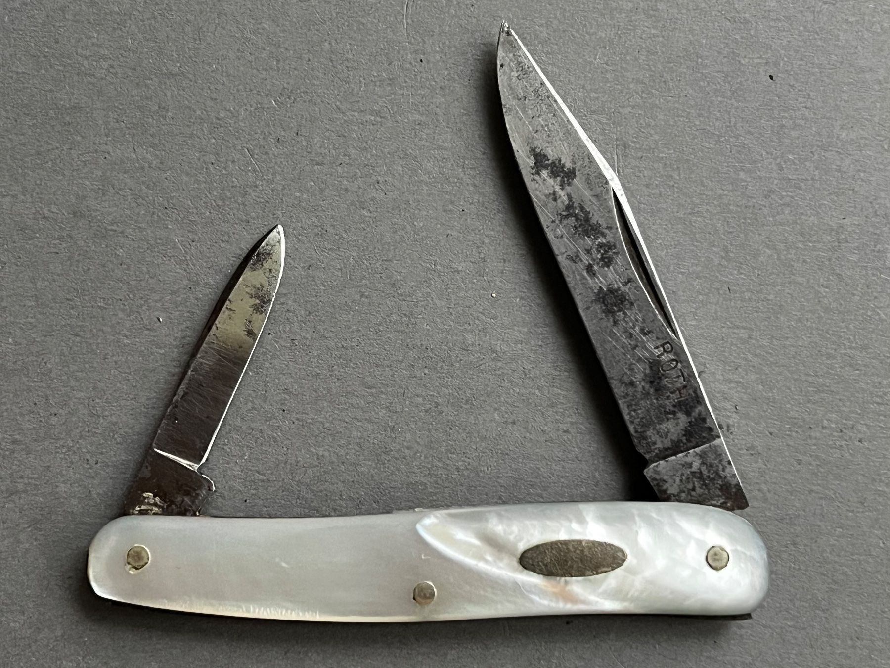 Coltelli tascabile: Altes ROTH/Buchs Perlmutt Sackmesser 65 mm - selten – Usato da Zürich venduto da FV.vintage
