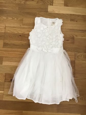 Festliches, weisses Kleid für Mädchen, Grösse 122 /128.