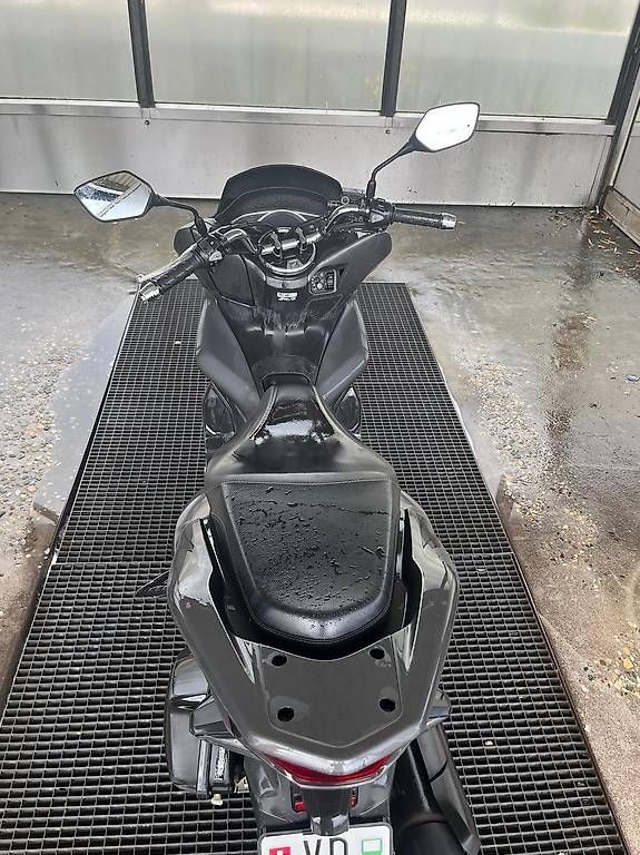 Honda Scooter: Honda PCX 125 – Usato da Renens VD venduto da ste_67dm 2