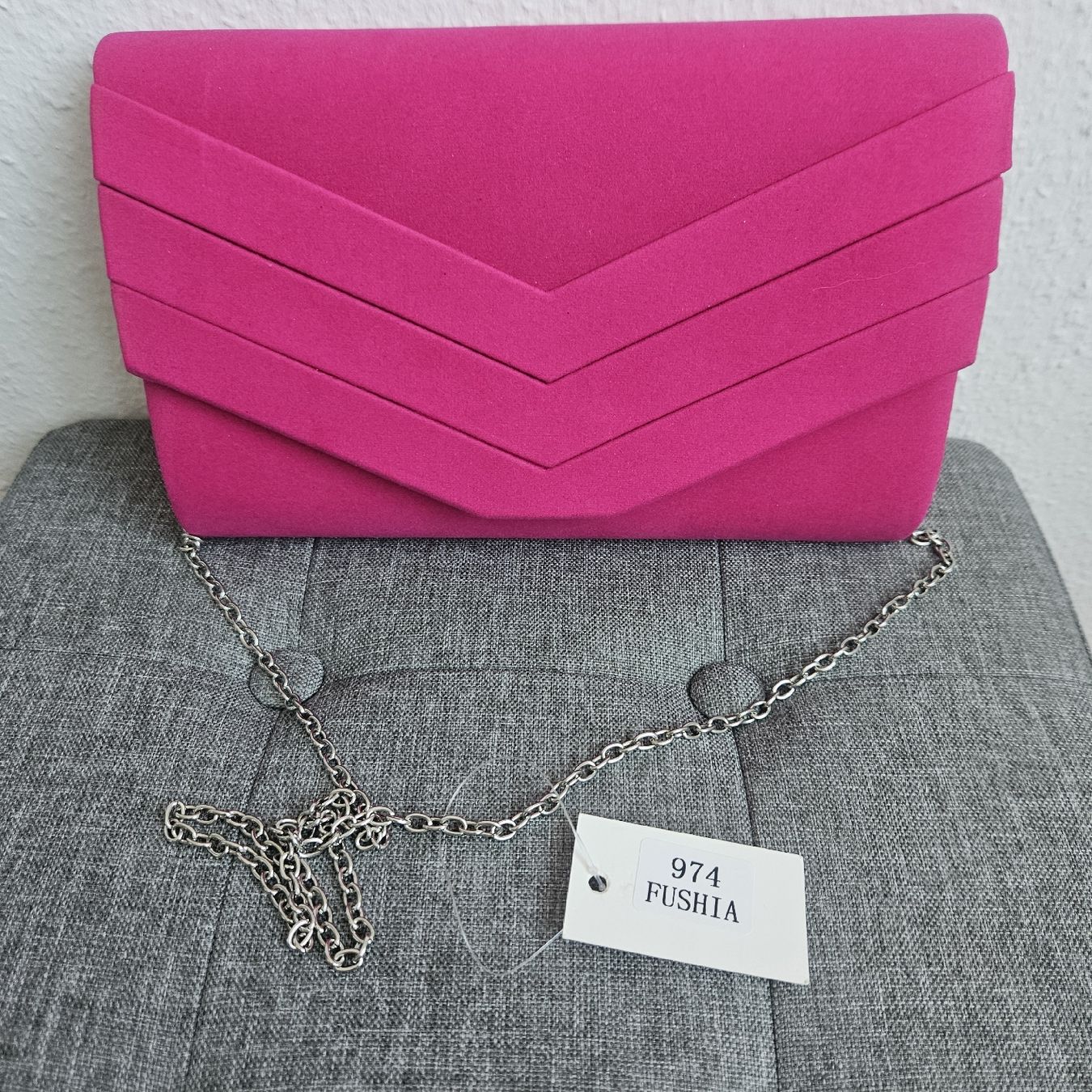 Borse da donna: Clutch, fuchsia – Nuovo (secondo la descrizione) da Bern venduto da naaa000xci 1