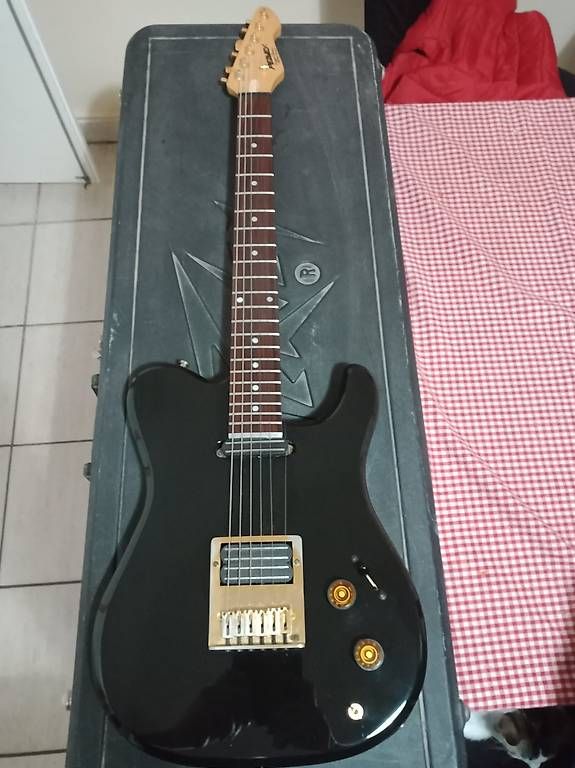 Strumenti musicali: Peavey Steve Cropper Made in USA – Usato da Locarno venduto da upe_5swg