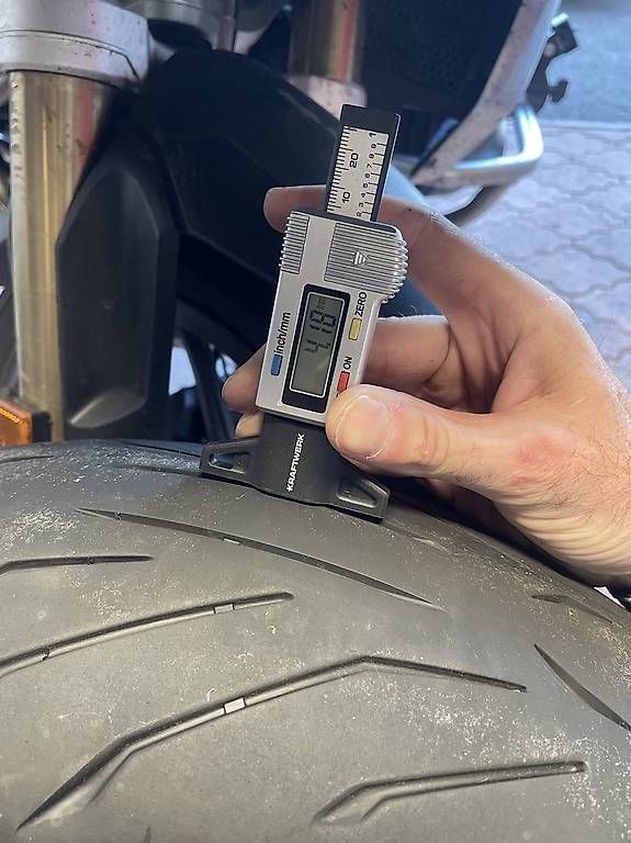 Tutti i ricambio per moto: Pirelli Angel GT2 – Usato da Bremgarten AG venduto da Swoop 3
