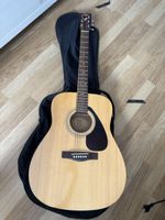 Yamaha Westerngitarre Akustikgitarre mit Hülle