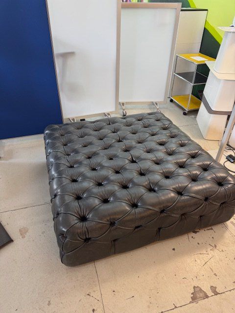 De Padova Hocker: Pouf Capitonné von De Padova – Gebraucht aus Zollikofen von OberliAG 1