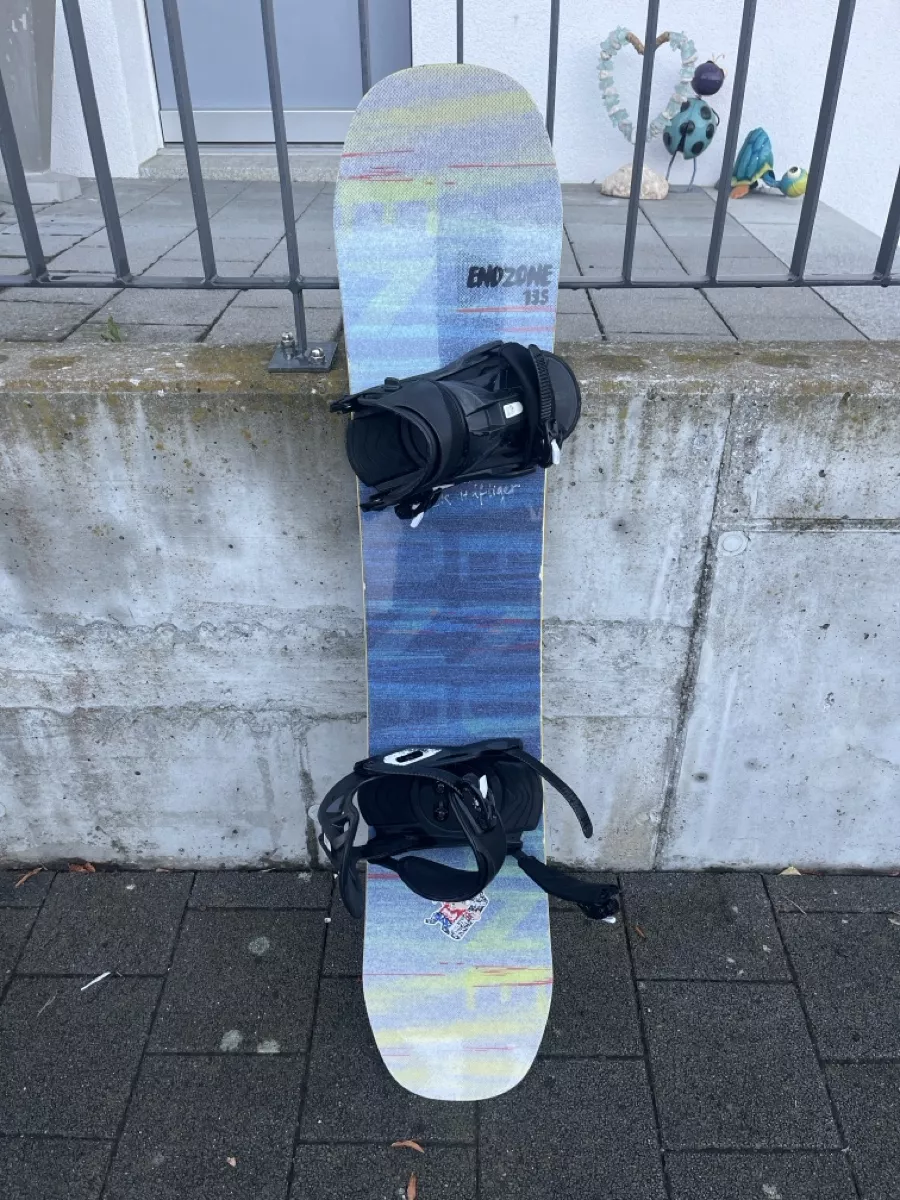 Board: Snowboard 135cm – Usato da Rickenbach LU venduto da Haefliger03