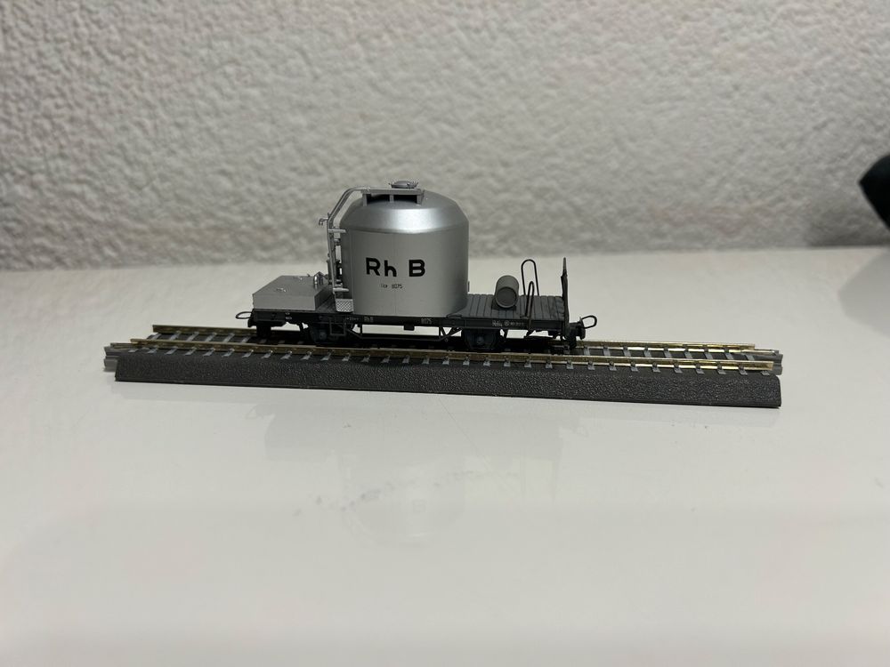 1/87 H0m RhB UC 8061-8062 Cement Silo – Unpainted Resin Kit, Epoca V, DC Analog