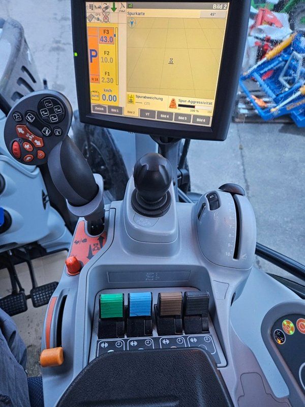 New Holland Traktoren: Traktor New Holland T7.210 AC GPS Ready – Gebraucht aus Mels von lad_8ctm 8