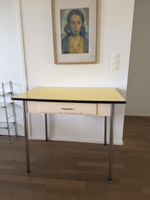 Gelber Vintage Kelco Kelko Tisch mit Schublade ab 1.- !