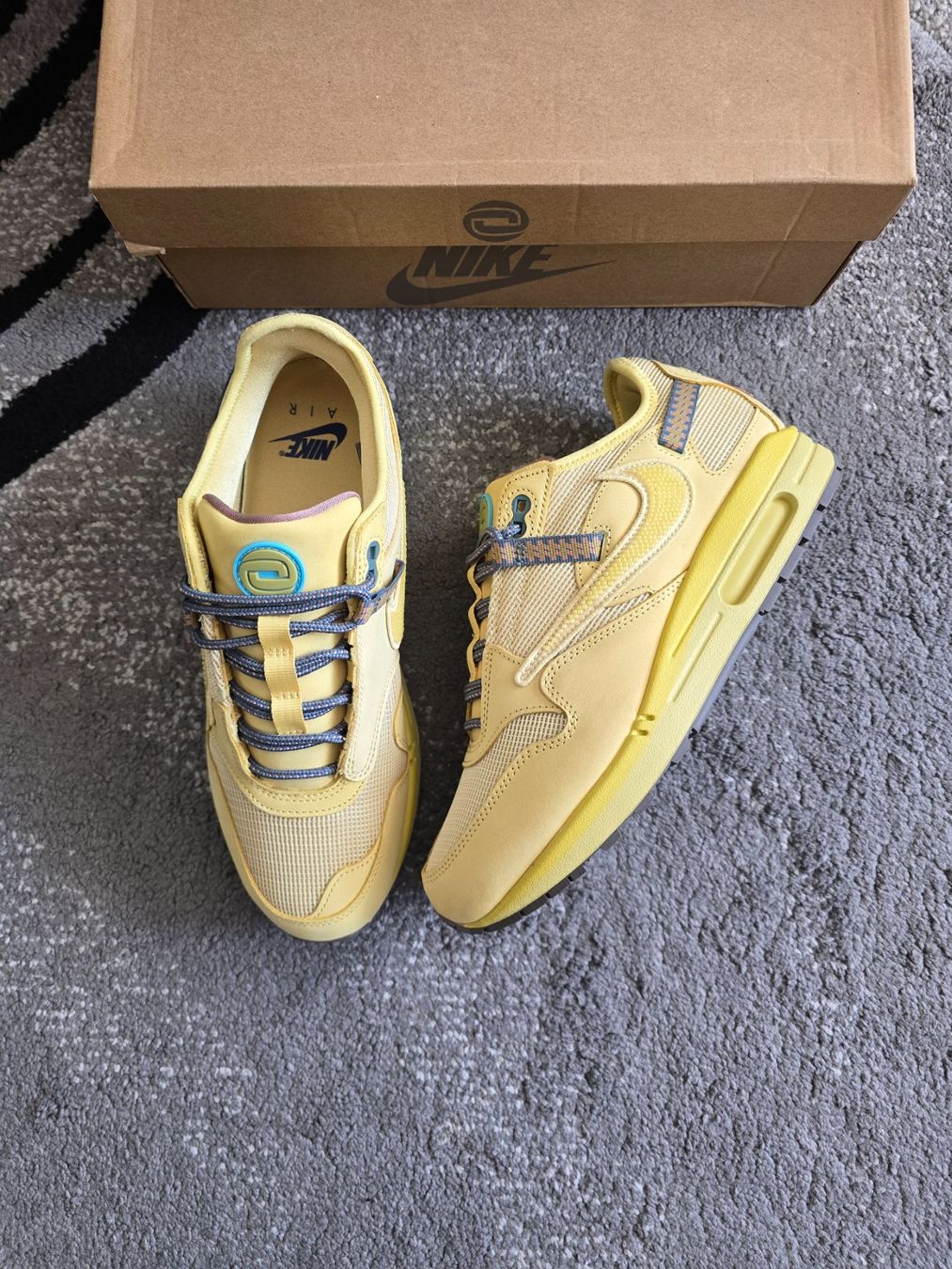 Scarpe da uomo: Nike Air max 1 travis scott saturn – Nuovo e nell'imballaggio originale da Bôle venduto da A_Kickstory