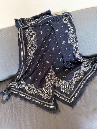 Foulard Tommy Hilfiger femme bleu et blanc