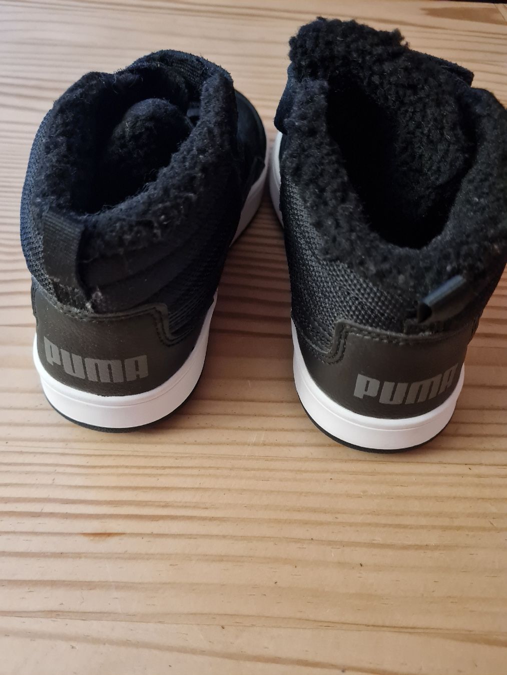 Puma Scarpe da uomo: Chaussures fourrées Puma (taille 35) – Nuovo (secondo la descrizione) da Châtelaine venduto da Mariabella 3