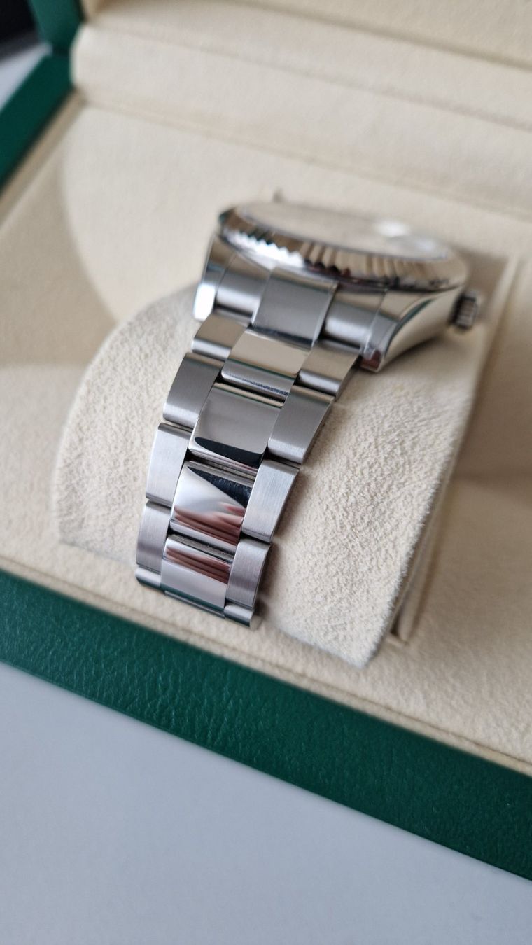 Rolex Orologi: Rolex Sky-Dweller mit weissem Zifferblatt – Nuovo (secondo la descrizione) da Obfelden venduto da Bea26 5