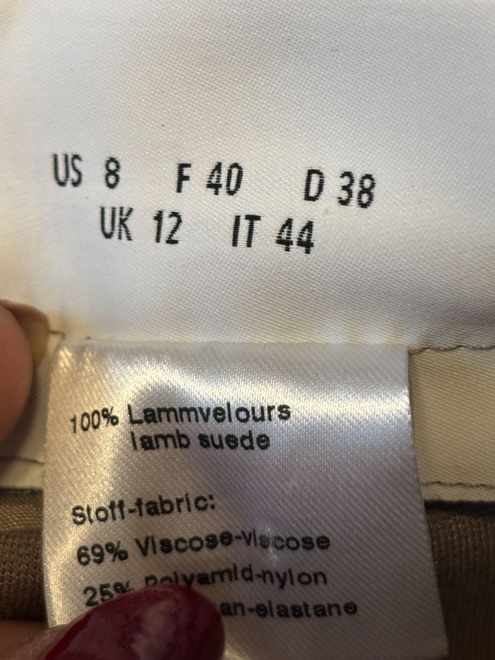 Akris Pantaloni: Akris Hose 100% Lammleder – Usato da St. Margrethen SG venduto da dijanaO 7