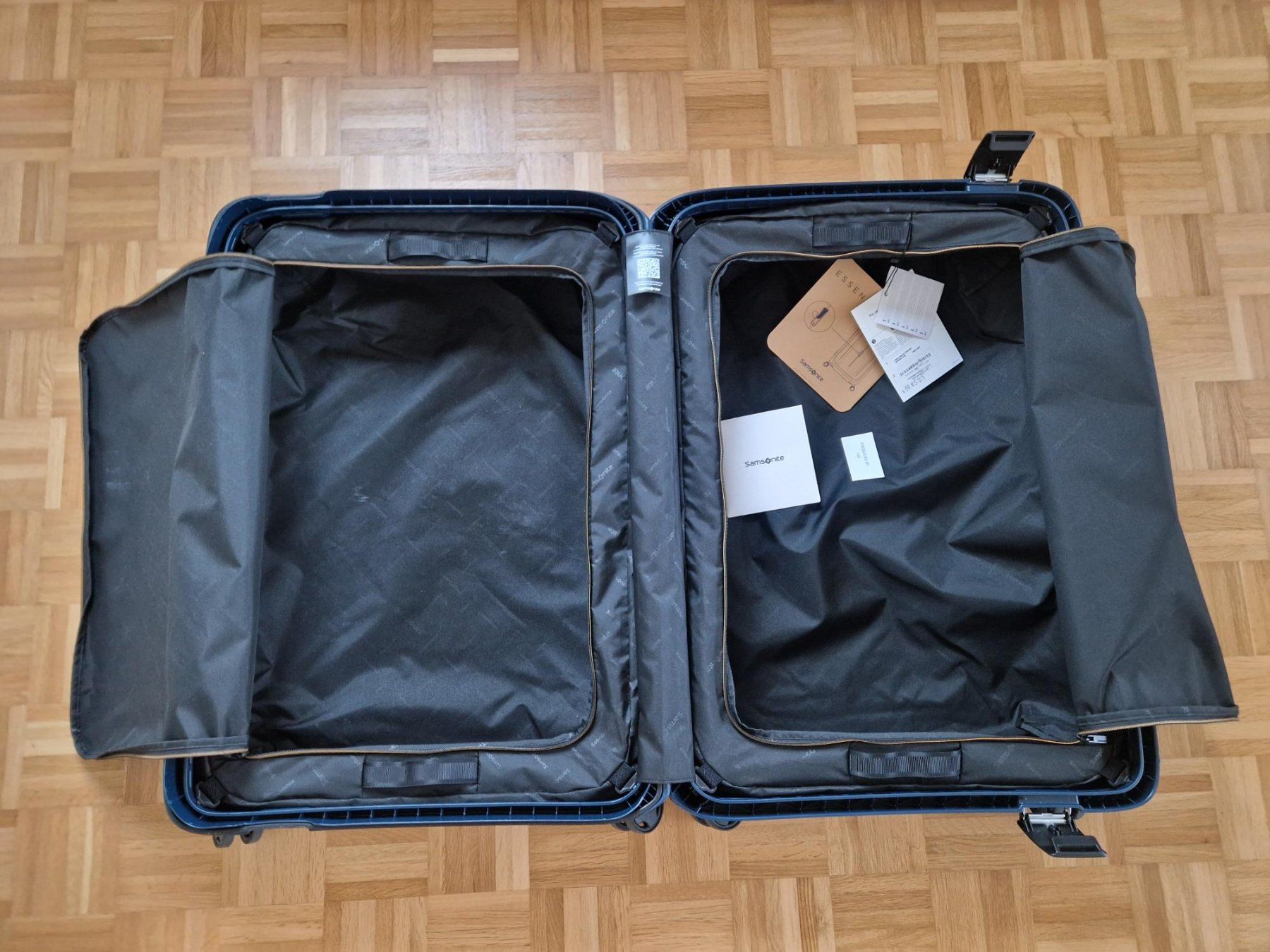 Samsonite Reisekoffer: Samsonite Koffer Spinner 75 cm blau mit Garantie – Neu (gemäss Beschreibung) aus Zürich von yro_qvz7 5