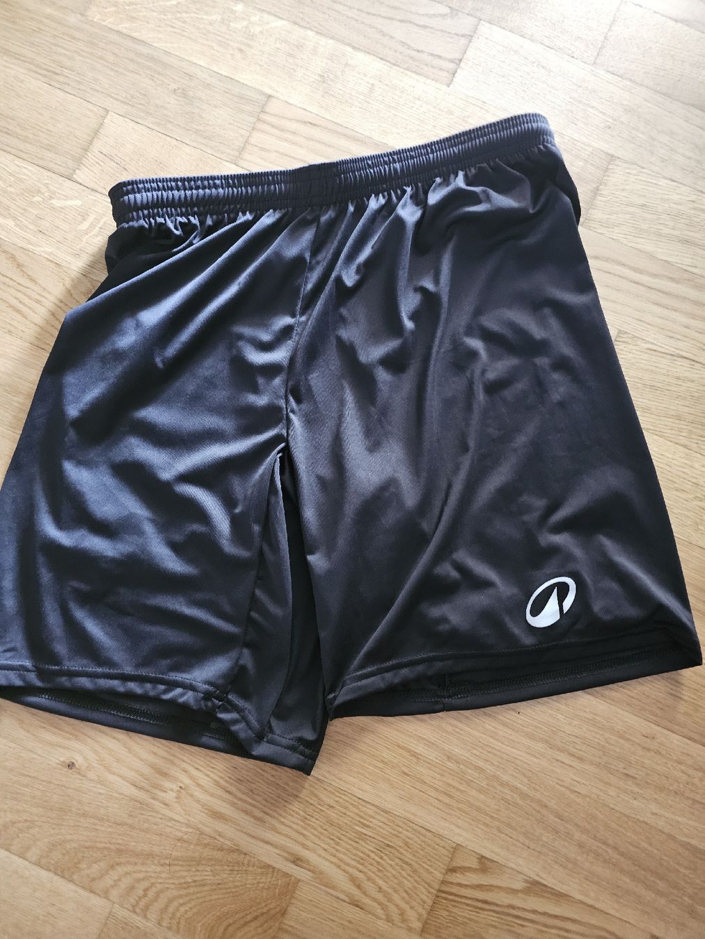 Pantaloni: kipsta fussballhosen – Nuovo (secondo la descrizione) da Oberengstringen venduto da gre_7wv8