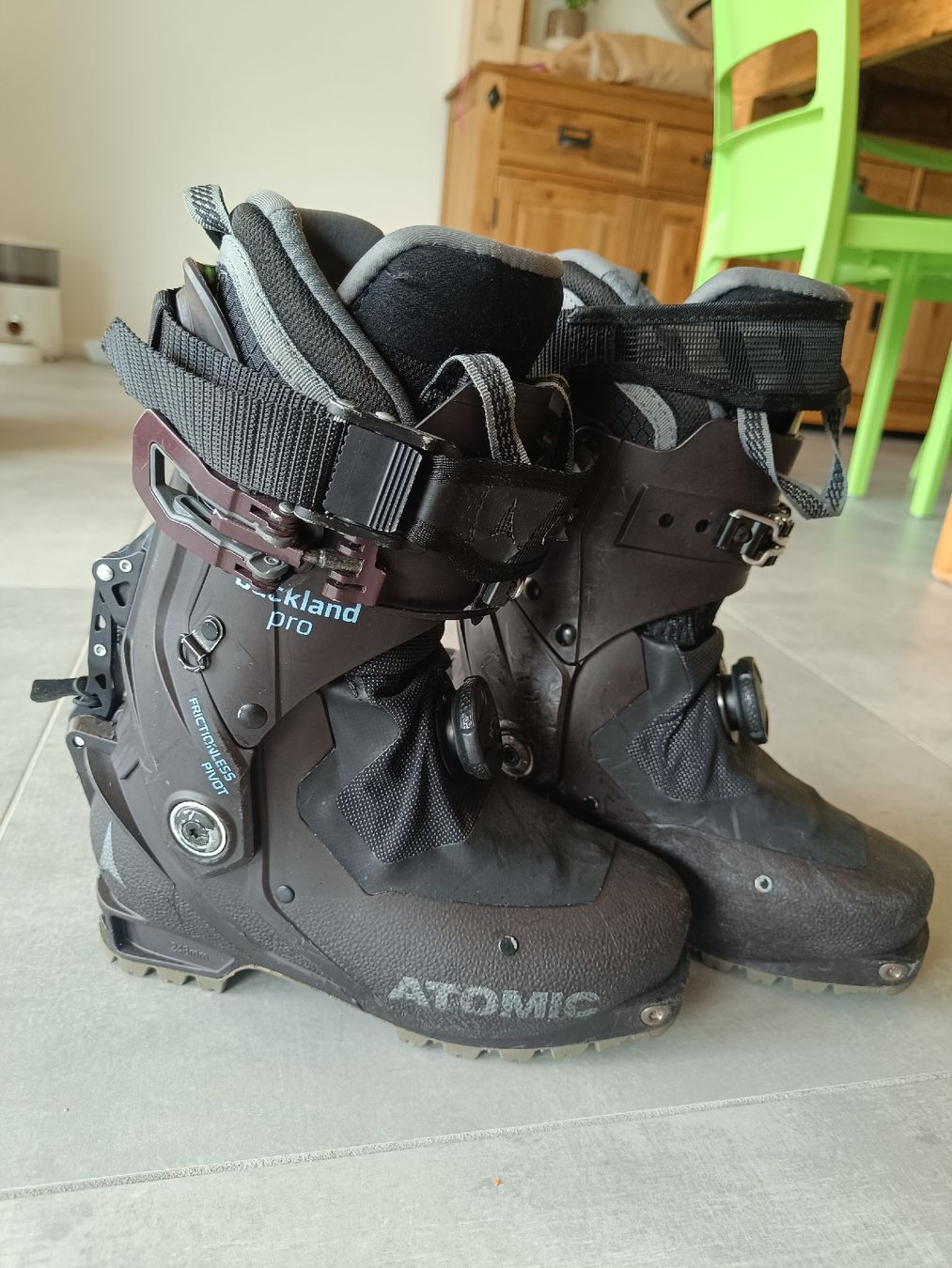 Atomic Herrenschuhe: Scarponi da sci Atomic Backland Pro 248mm 22.5 EUR usato – Gebraucht aus Dino von bin_2zfr