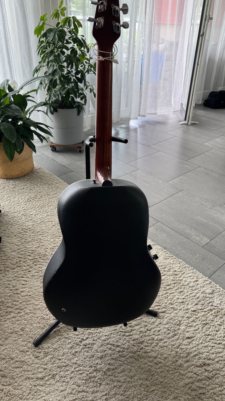 Ovation Strumenti musicali: Gitarre OVATION CELEBRITY – Usato da Binningen venduto da mi-9 1