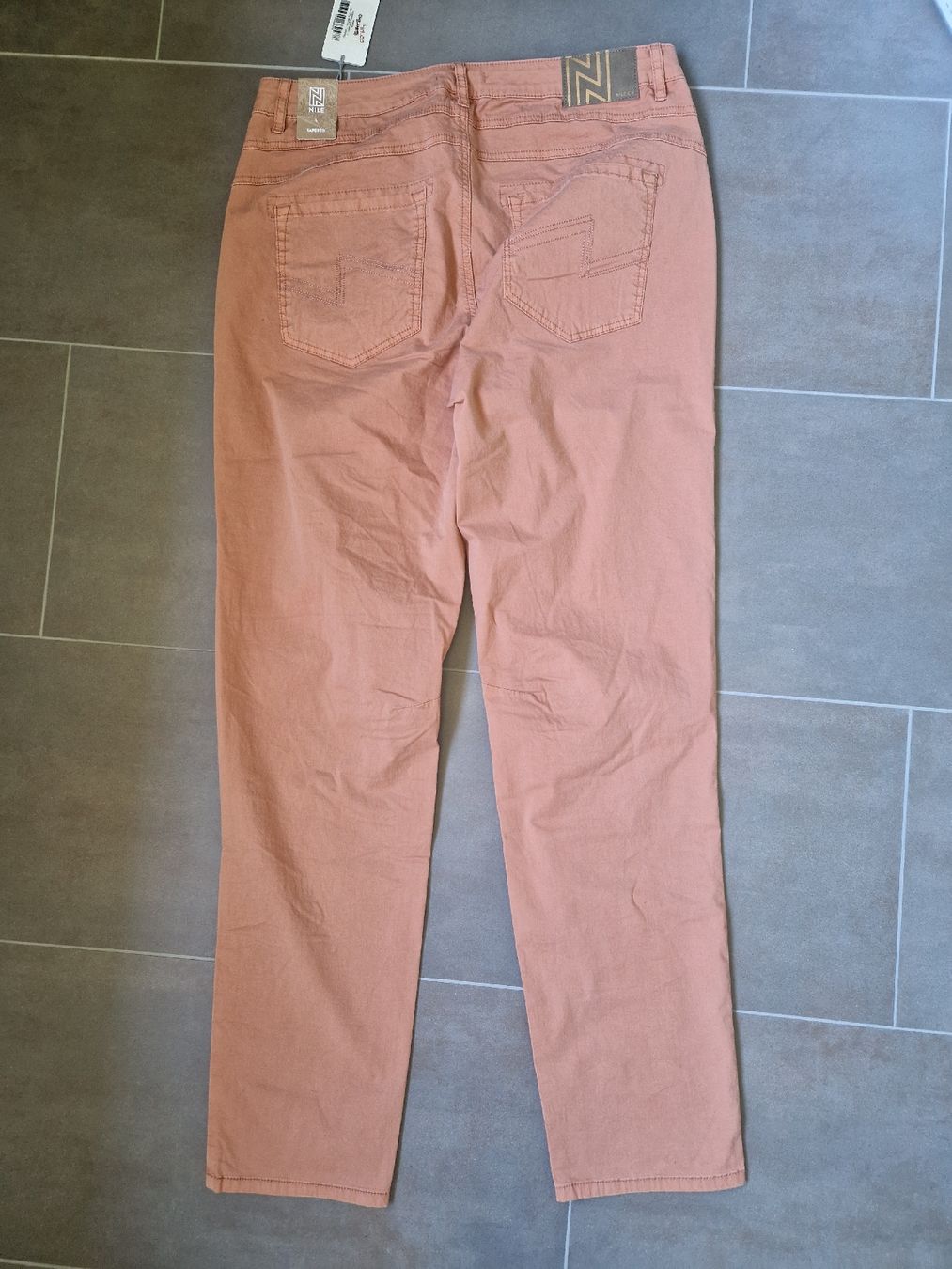Nile Pantaloni: Nile Hose L Tapered – Nuovo e nell'imballaggio originale da Lichtensteig venduto da Cocabana_16 3