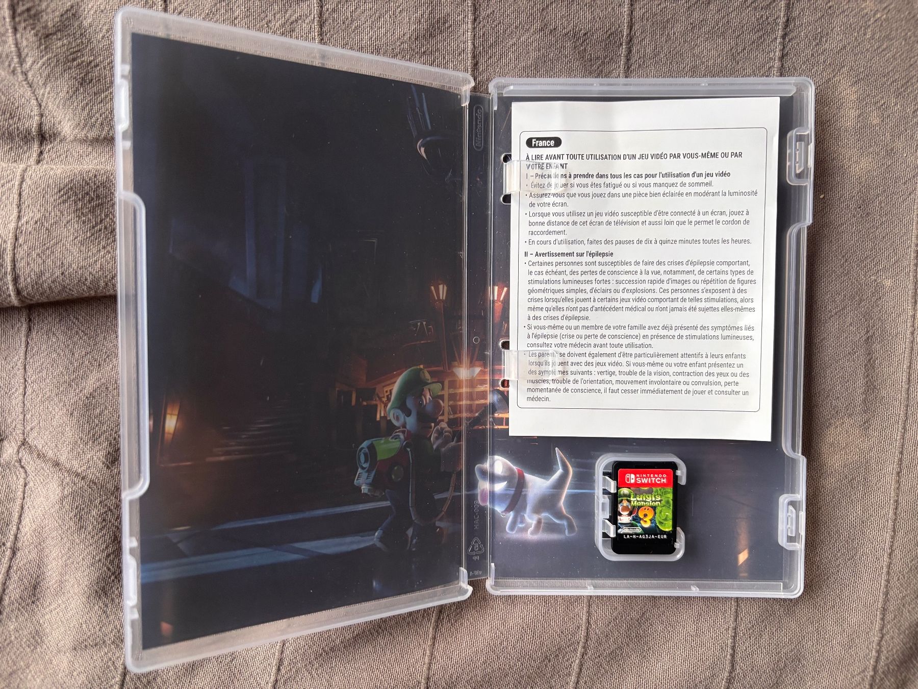 Nintendo Giochi: Jeu Switch 1 / Luigi's Mansion 3 – Usato da Châtel-St-Denis venduto da Vaillant1 2