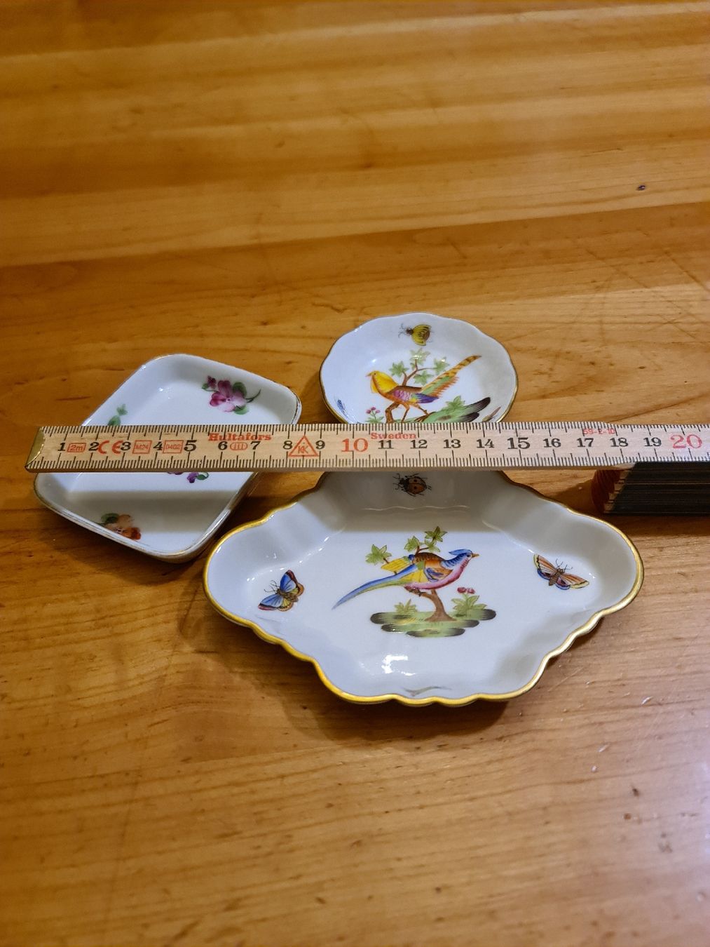 Herend Geschirrsets: Restposten 3 Herend Schalen – Gebraucht aus henau von Rockj 2