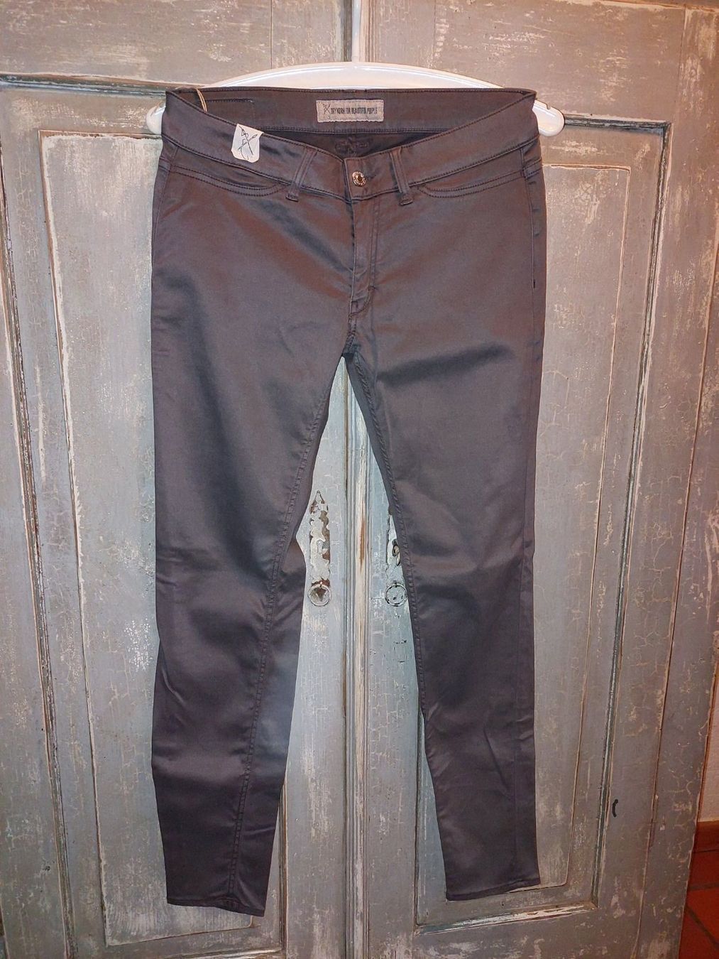 Drykorn Jeans: Drykorn . Hose olive-grau - 31 – Nuovo e nell'imballaggio originale da Besenbüren venduto da teluride89