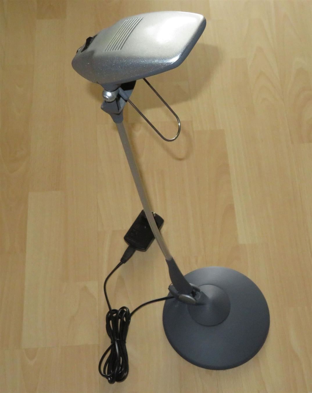 Lampade: Tischleuchte Tischlampe Arbeitsleuchte Halogen – Usato da Oberriet SG venduto da ganesh435 1