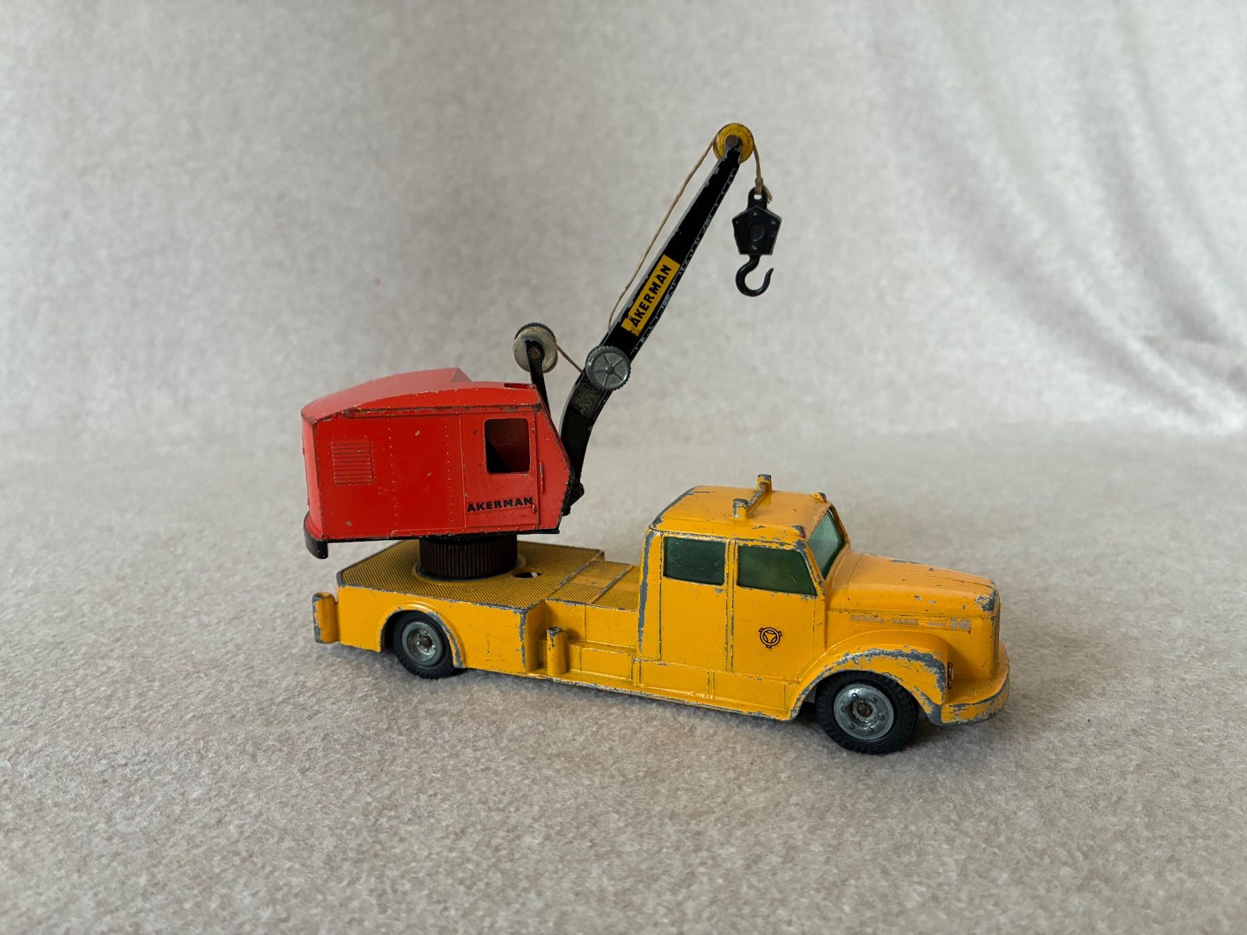 Tekno Modellini d'auto: Tekno Baumaschine – Usato da Gümmenen venduto da Supererland 9