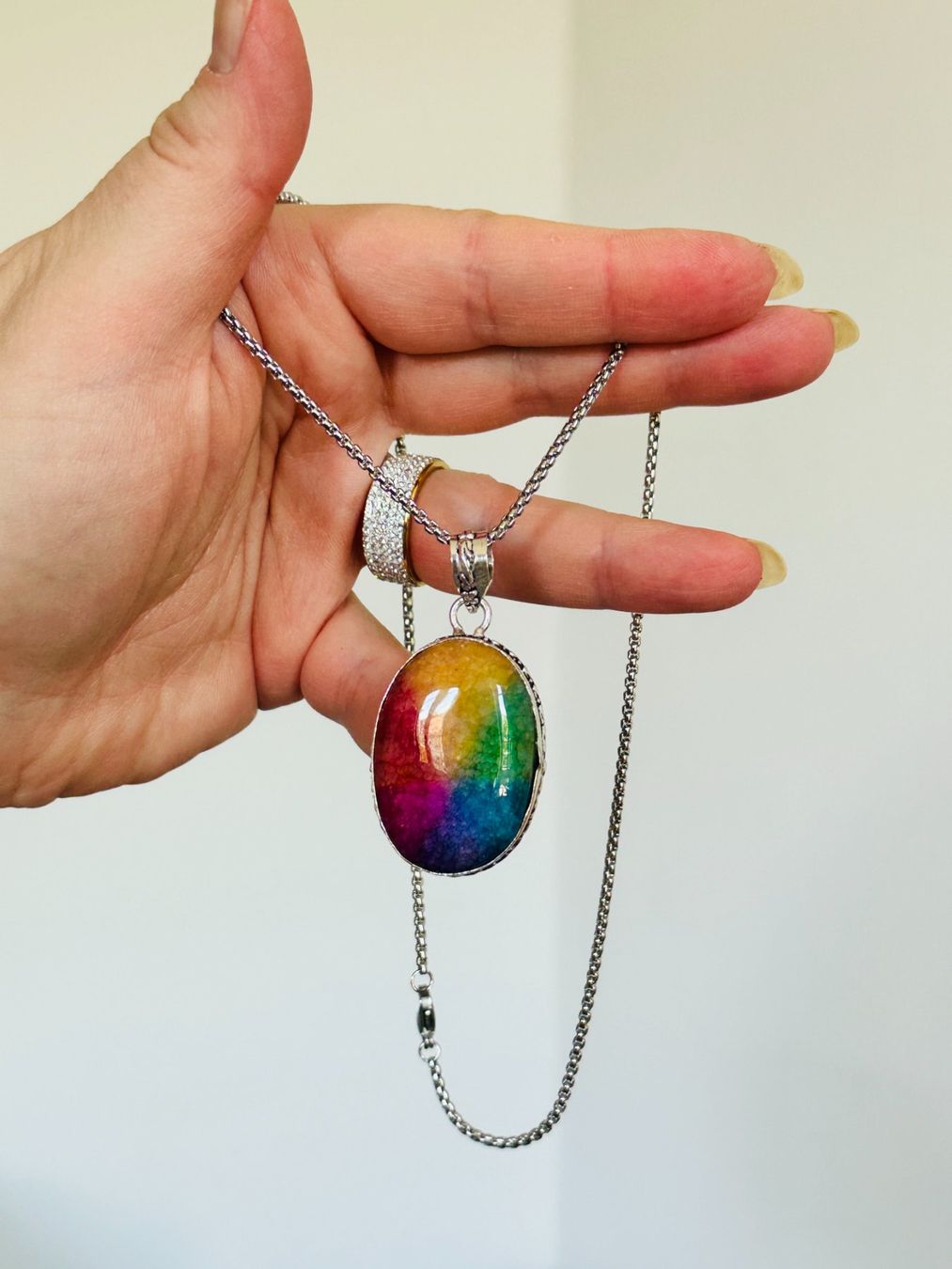Catenine: Rainbow Solar Quartz Gemstone Ethnic Jewelry – Nuovo e nell'imballaggio originale da Genève venduto da AGBERG 8