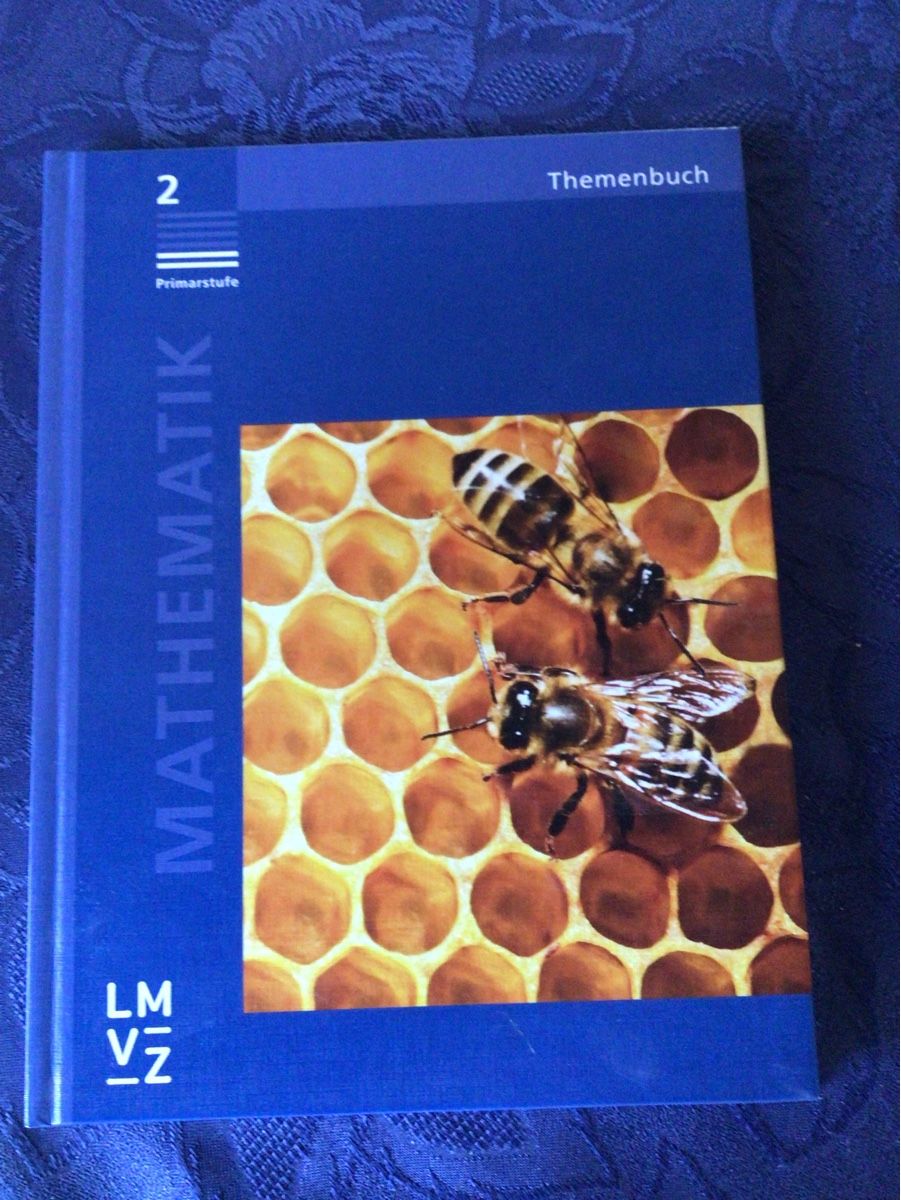 Livres: Mathematik 2 Primarstufe Themenbuch  – D'occasion à Oftringen par anbara