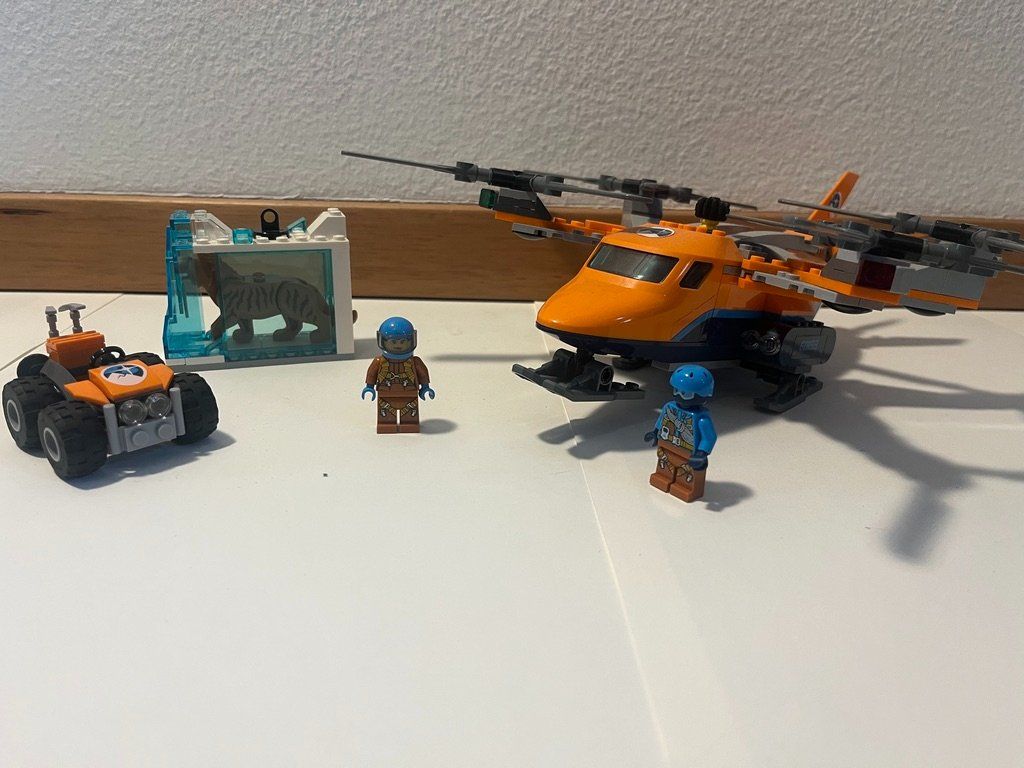 Lego Giocattoli: LEGO 60193 Arktis Frachflugzeug – Usato da Zürich venduto da Vreni007