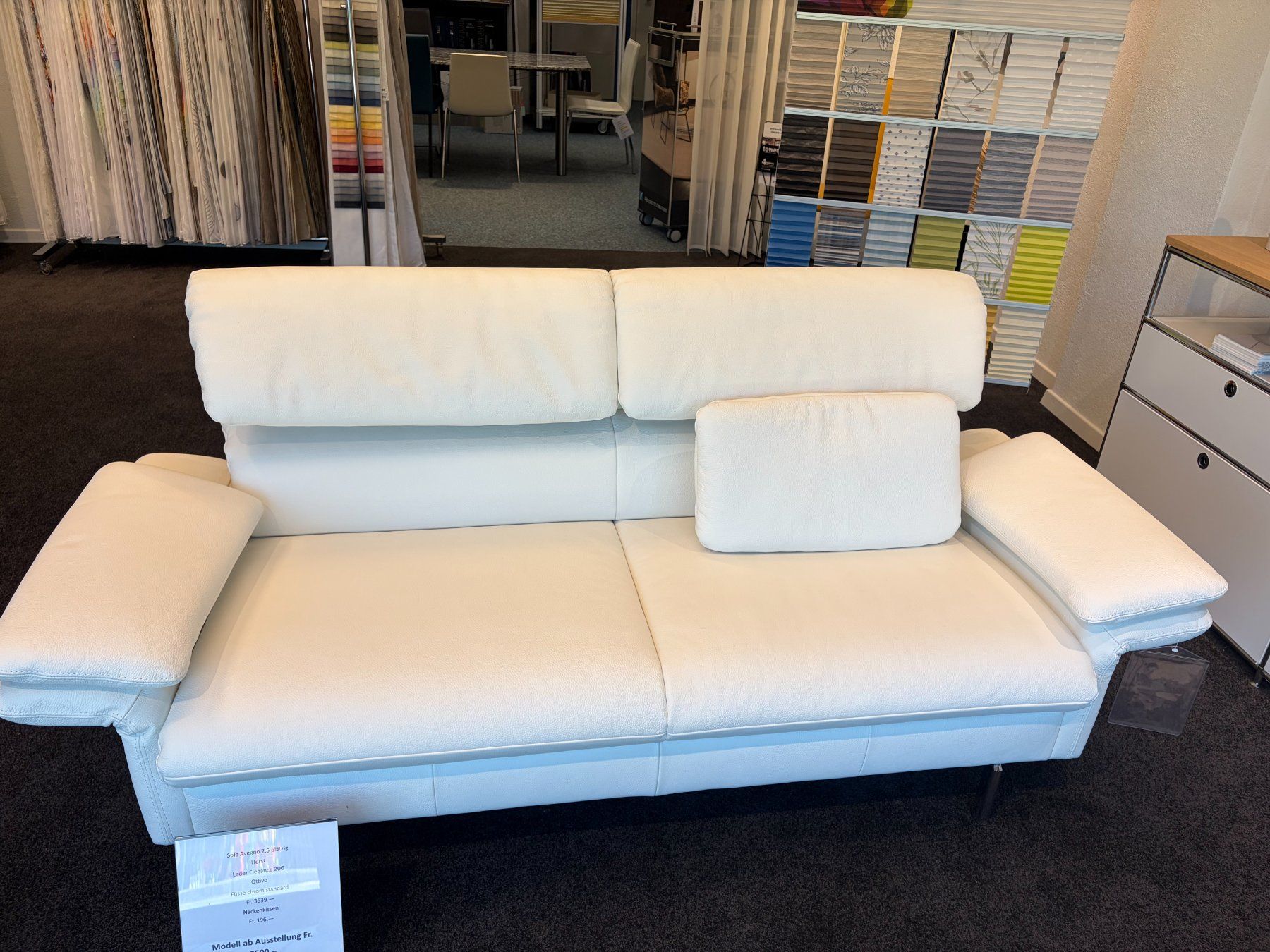 Divani: Sofa Avegno von Horst – Nuovo (secondo la descrizione) da Neuenegg venduto da InterieurAG 2