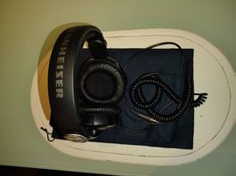  Casque DJ Sennheiser HD 215 