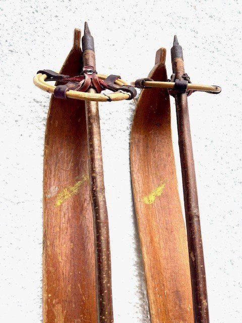 Tutte le decorazioni: Holz Ski Antik – Usato da Riedtwil venduto da wiederverwendung 2