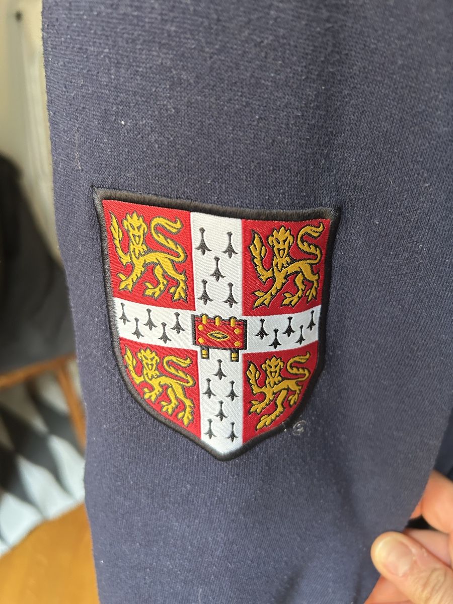 Maglioni & Felpe: Cambridge University Blue Zip-Up Hoodie - Size Medium – Usato da Lausanne venduto da dre_th8k 1