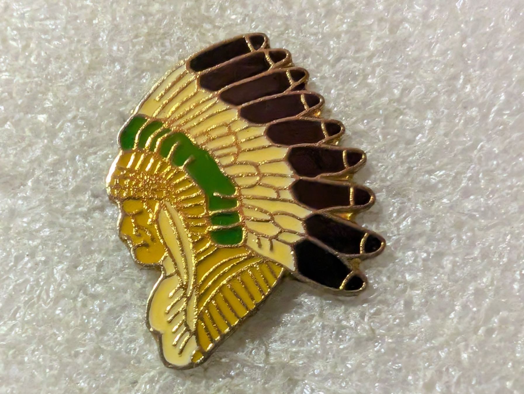 Placchette & Badge: Ansteckpin 207: Indianer – Usato da Oppligen venduto da Pin-Fall-Shop
