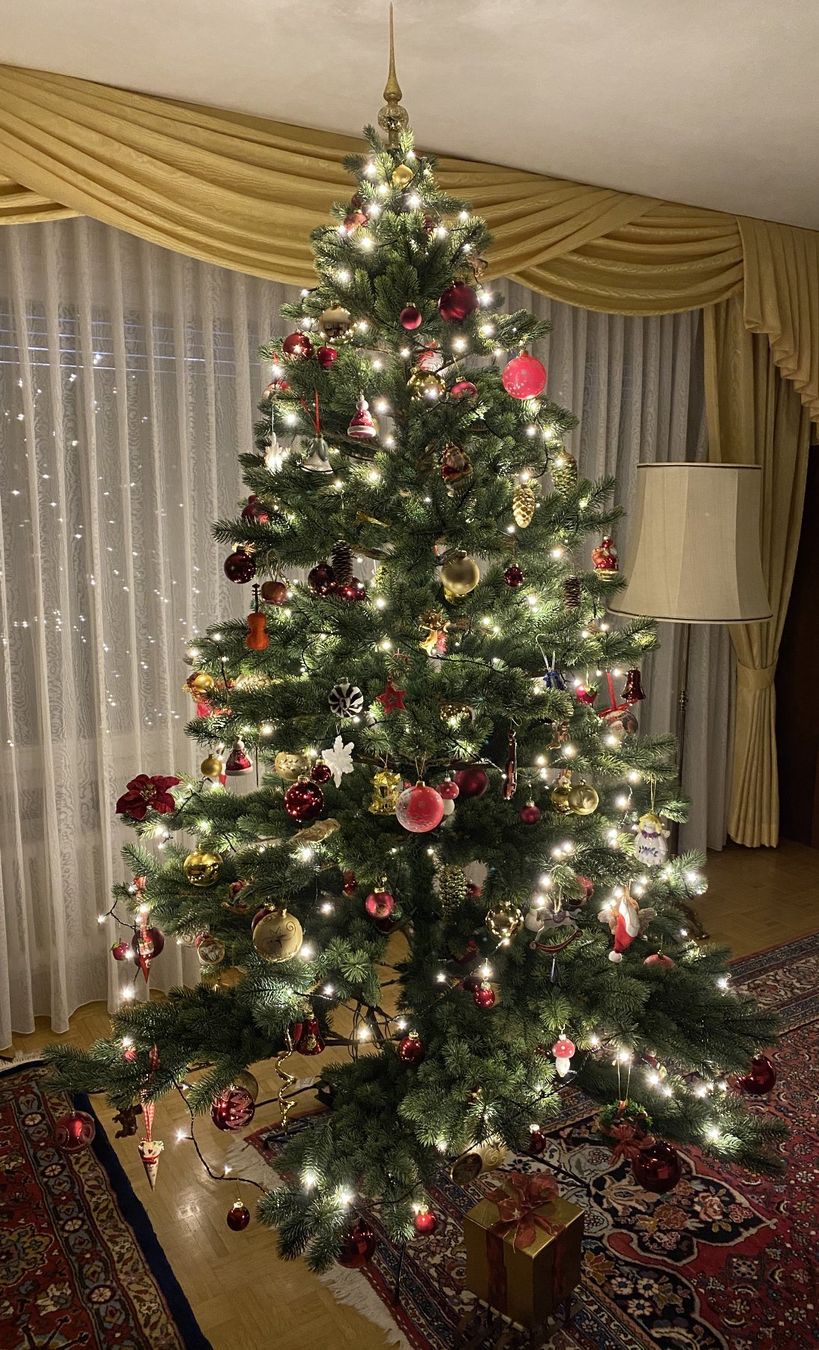 Pfister Alle Dekorationen: Christbaum, künstlich – Gebraucht aus Bottmingen von dc8_t5w9 1