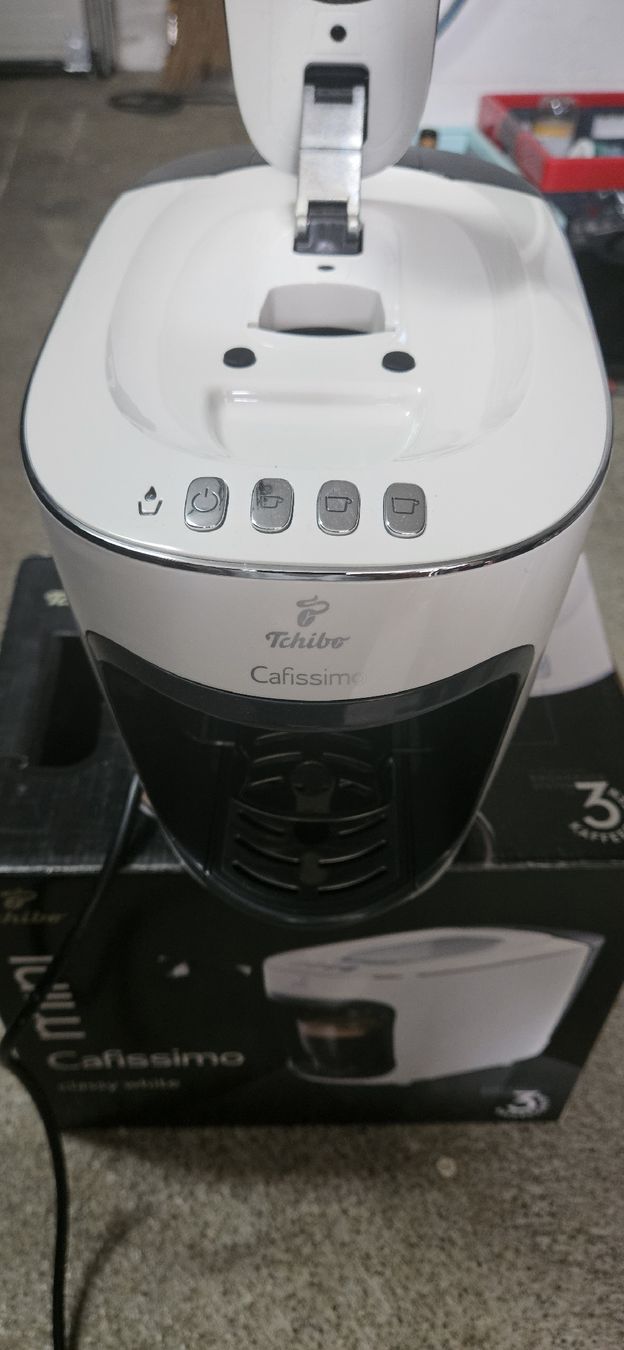 Tchibo Macchine per caffè & Macchine per espresso: Tschibo Cafissimo Kapsel Kaffemaschine – Usato da Untersiggenthal venduto da Tequilla74 1