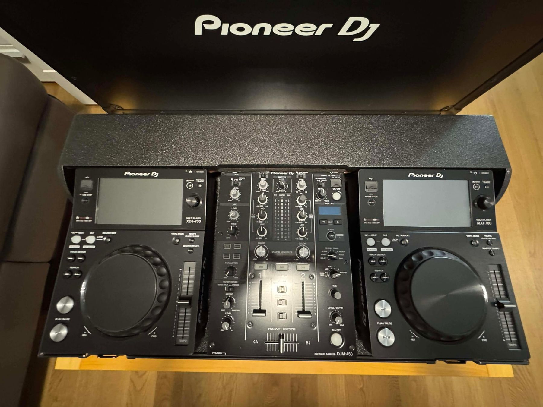 Mischpulte: Matériel complet de Dj – Neu (gemäss Beschreibung) aus Neuchâtel von pat_5nkh