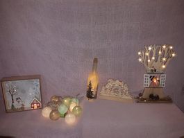 Weihnacht und Winter Dekoration beleuchtet