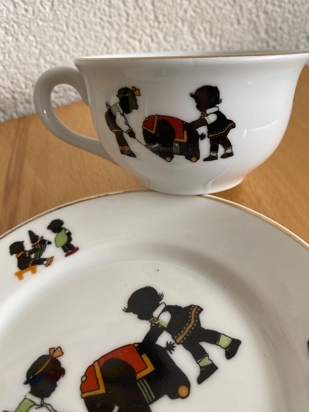 Tazze: Antike Kinder/Kaffeetasse Langenthal – Usato da Schwarzenburg venduto da Michellu 4
