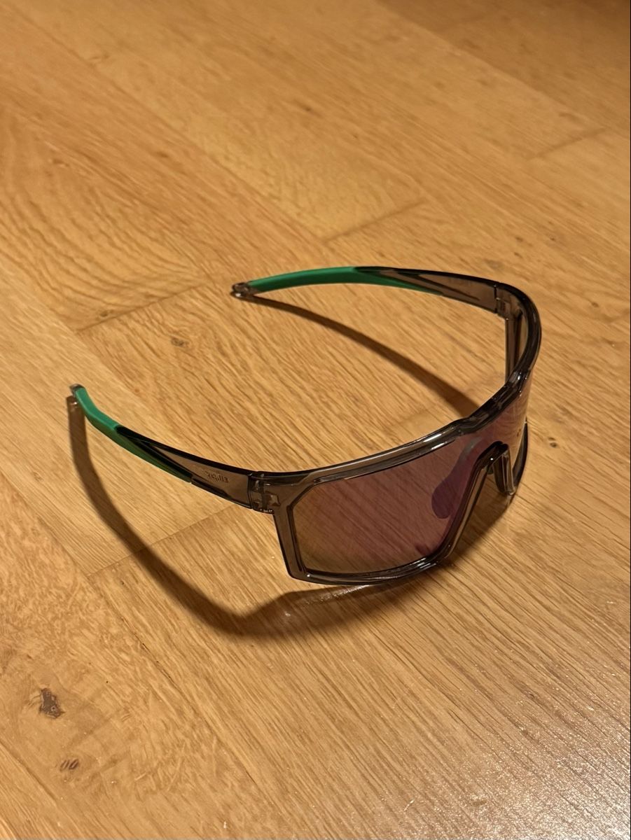 Occhiali & Lenti: Lunette de soleil  – Usato da Savièse venduto da te_luy
