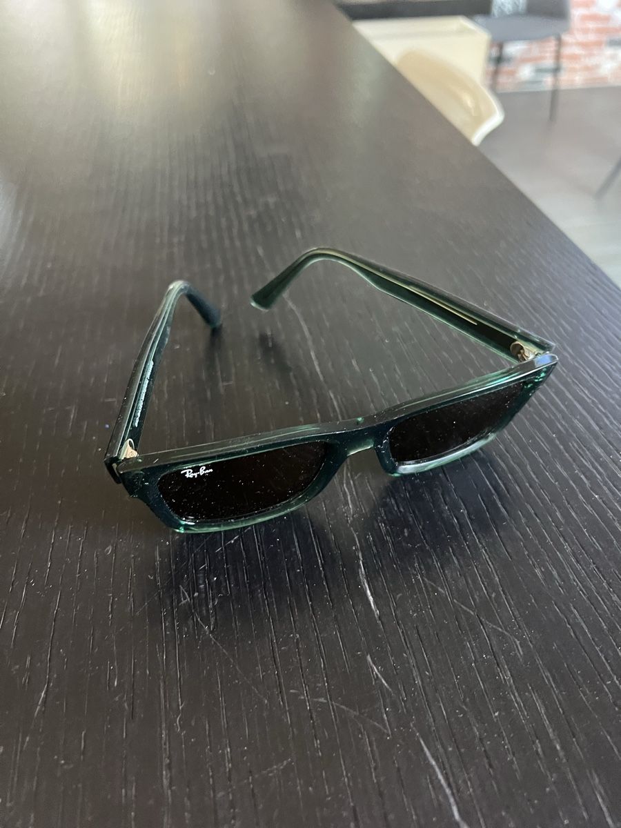 Ray-Ban Occhiali & Lenti: Lunettes Ray-Ban vertes – Nuovo (secondo la descrizione) da Villars-Ste-Croix venduto da Maaaat 1