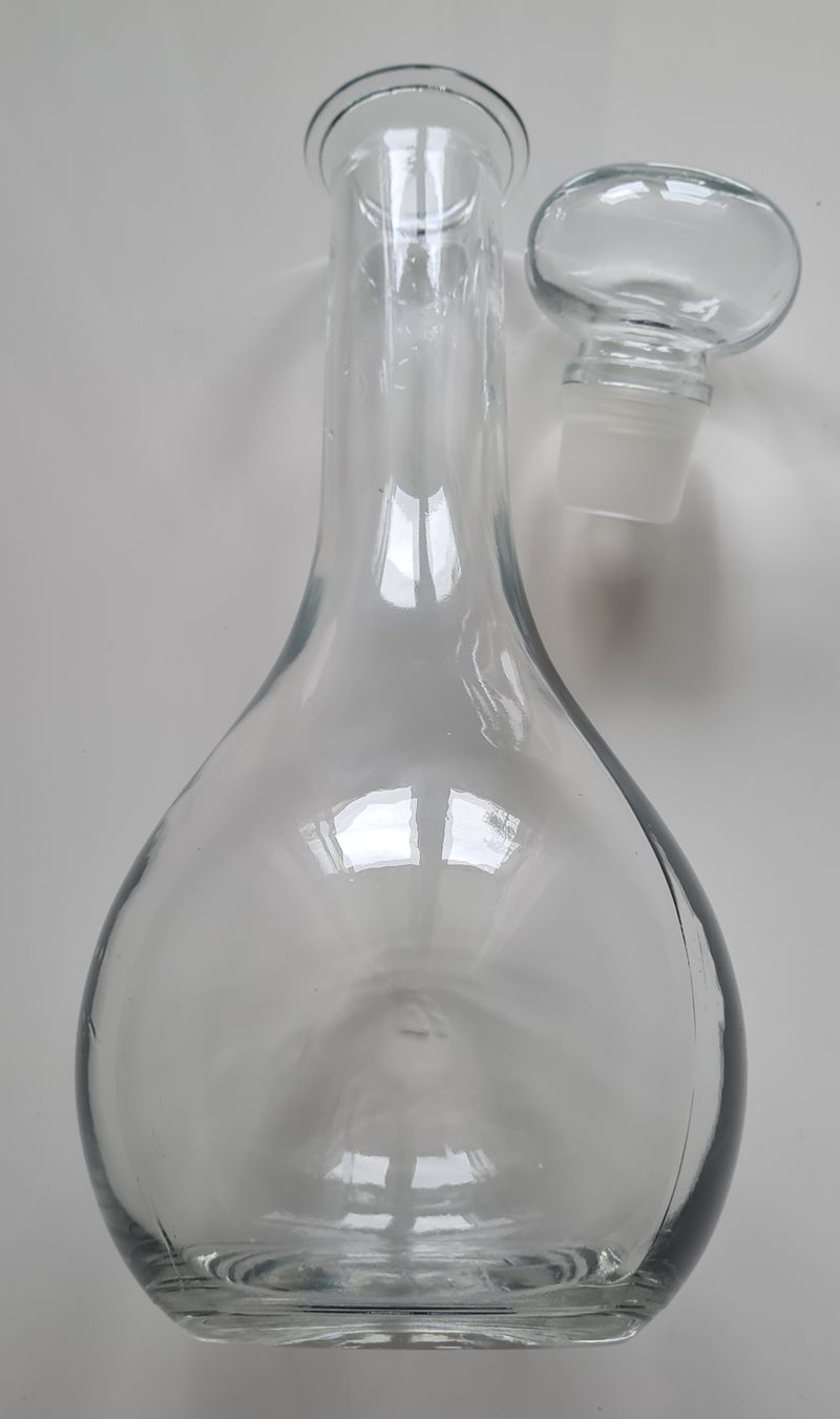 Altro in Stoviglie & Bicchieri: Schöne Glasflasche Glaskaraffe Vintage Design – Usato da Steffisburg venduto da Black-Jack 3