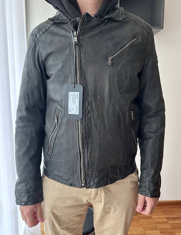 Giacche: Lederjacke Q-21 schwarz-olive / Grösse 48 - NEU – Usato da Utzenstorf venduto da Ilena01 1