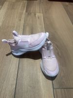 Nike Kinderschuhe rosa Grösse 27.5 guter Zustand gebraucht