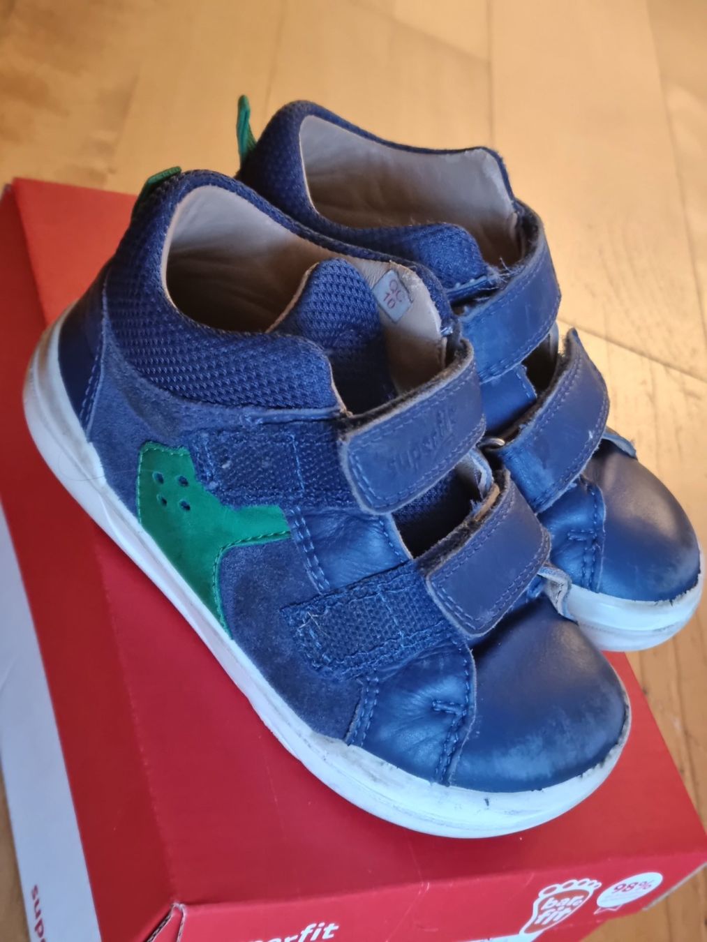 Superfit Scarpe per ragazzi: Superfit Sneakers aus Leder "Nappa" Gr 24 – Usato da Bäch SZ venduto da cri_87ts 1