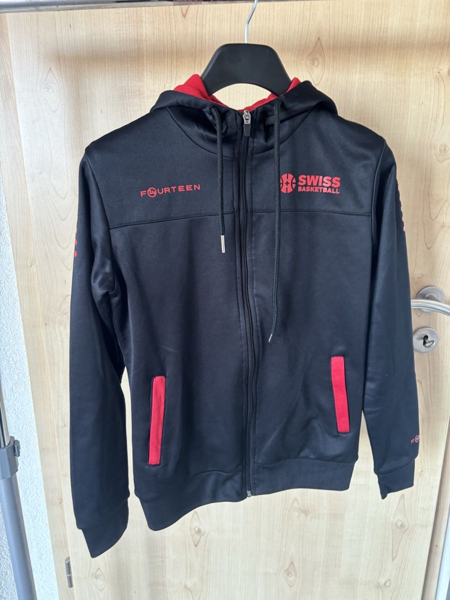 Giacche: S_Swiss Basketball Jacket_rarely worn – Usato da St-George venduto da elena27 4
