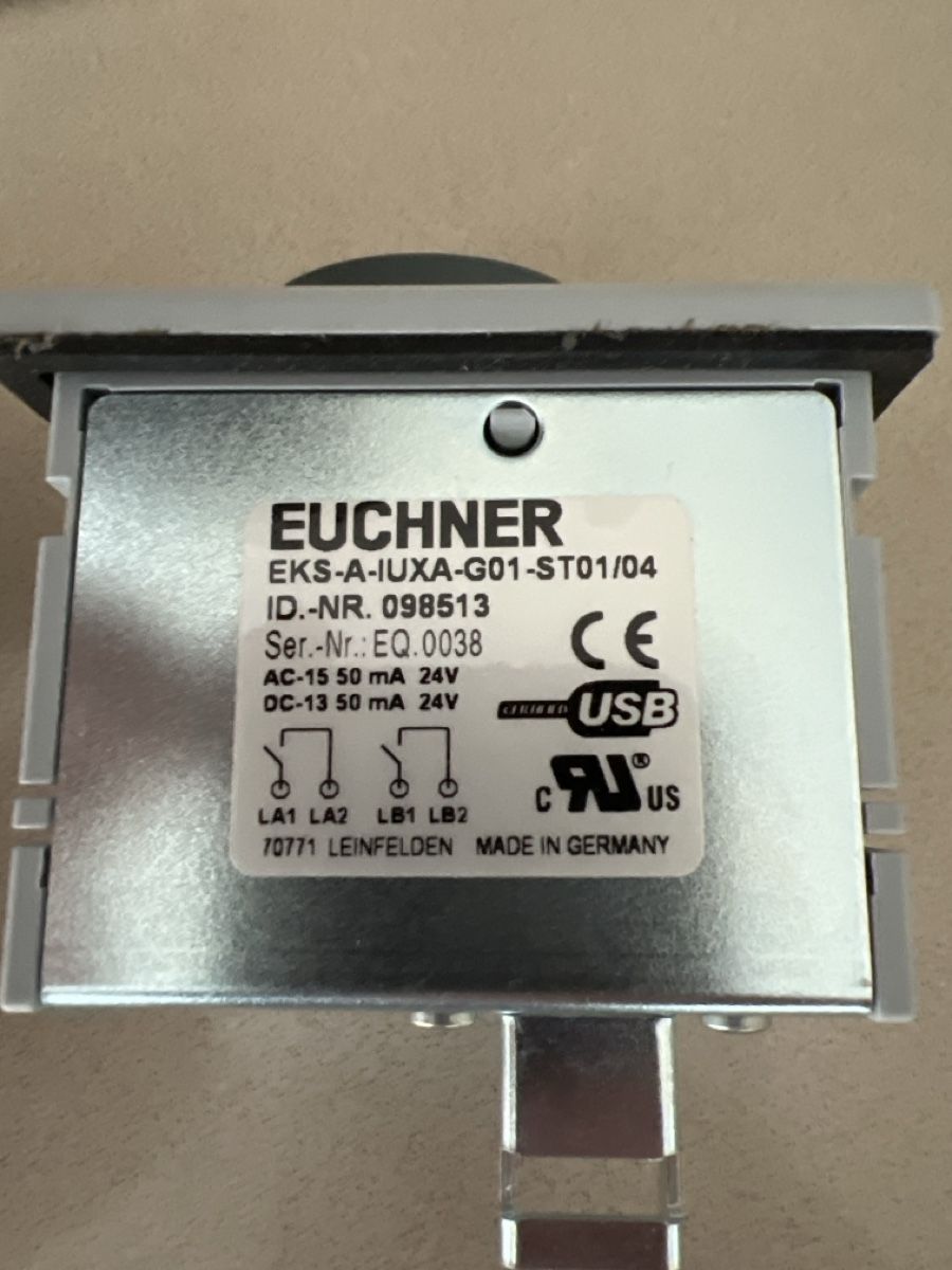 Componenti elettronici: Euchner EKS USB Variante – Nuovo (secondo la descrizione) da Bazenheid venduto da winner81 1